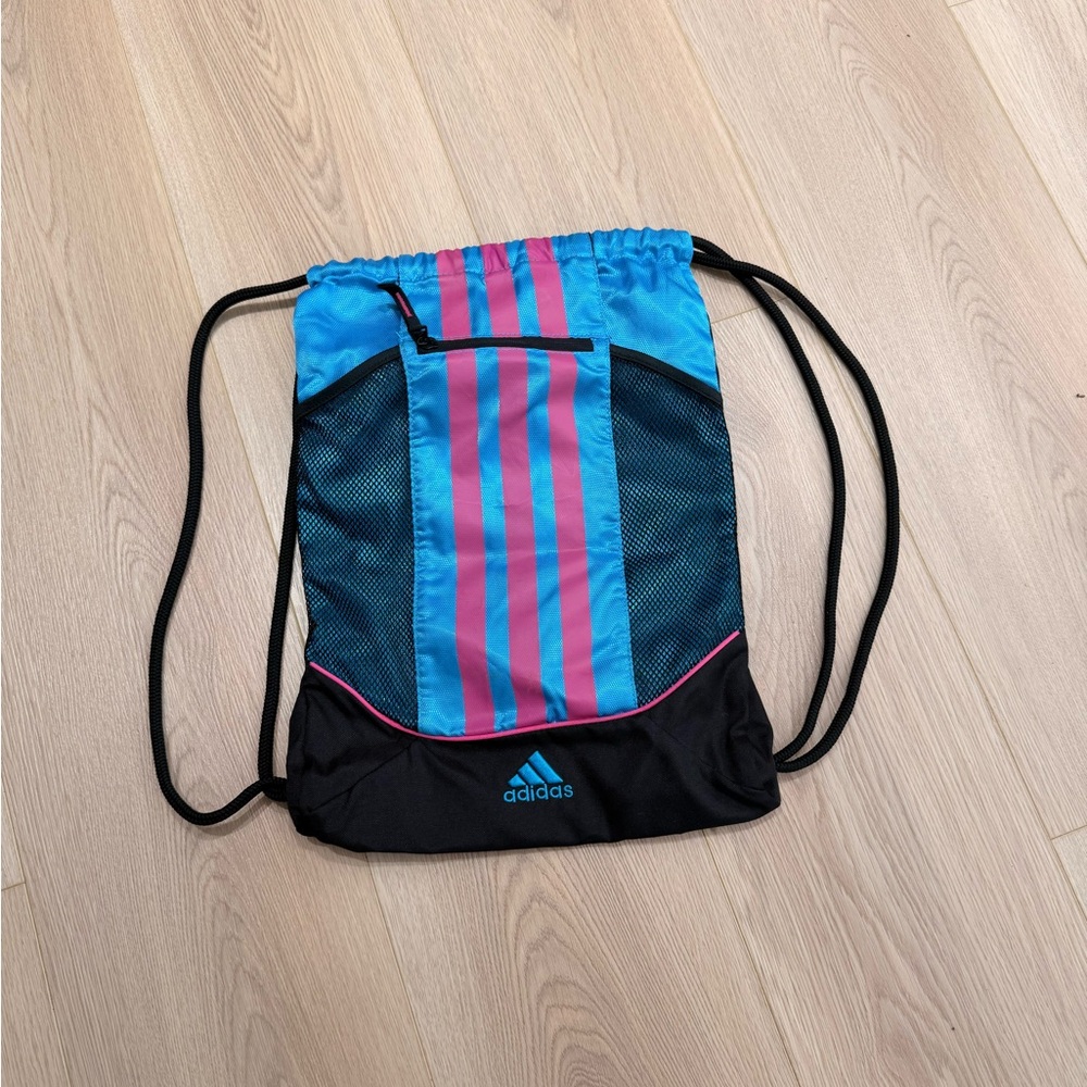 Adidas Alliance II Sackpack Drawstring Bag Backpack Mesh & Zippered Front
Pocket